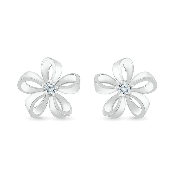 Flaunt in Style" Bold Gold Floral Stud Earrings