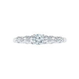 Luxurious Solitaire Diamond Engagement Ring